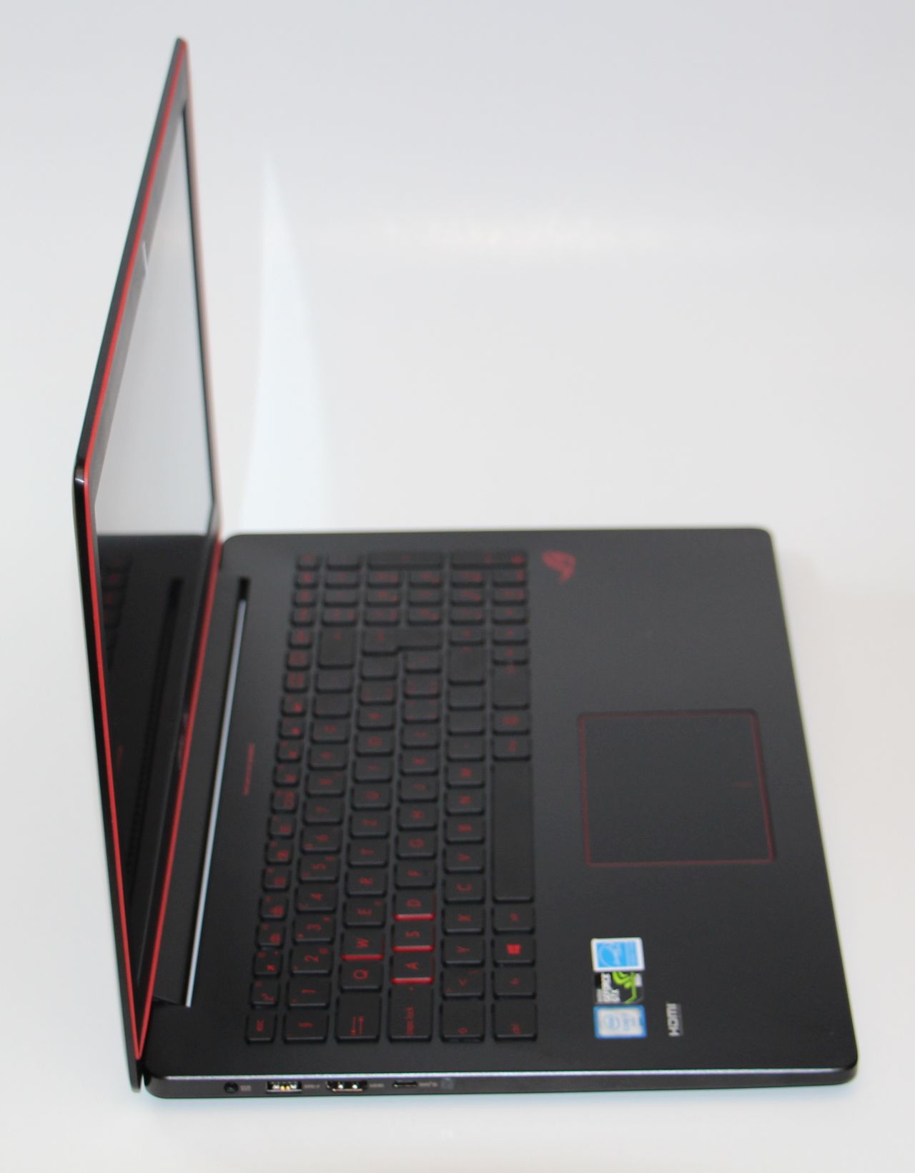 ASUS ROG G501VW gaming notebook