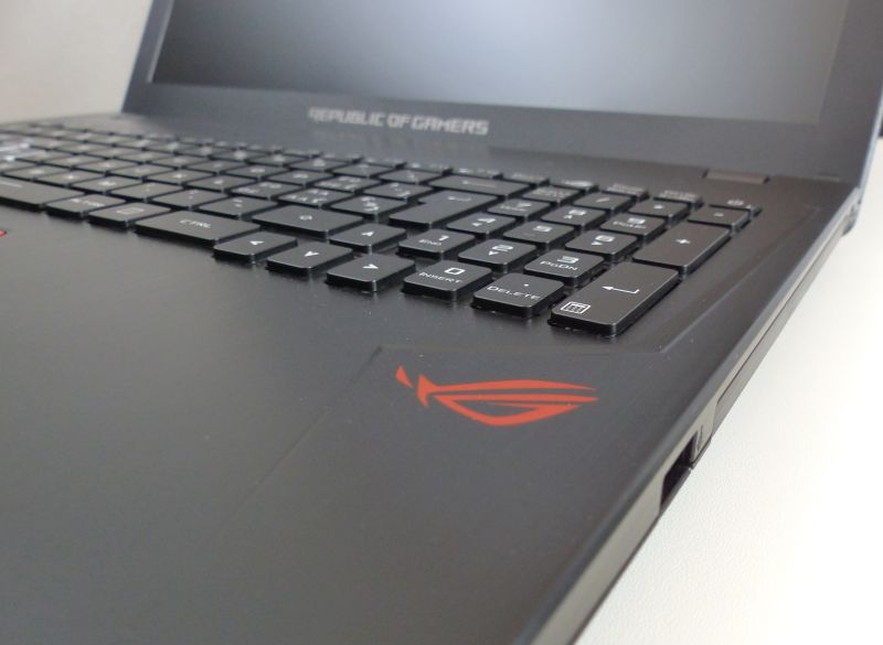 ASUS ROG Strix GL553VD Gaming Notebook