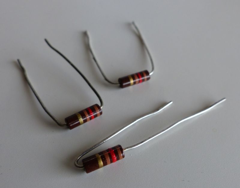 120 ohms resistors