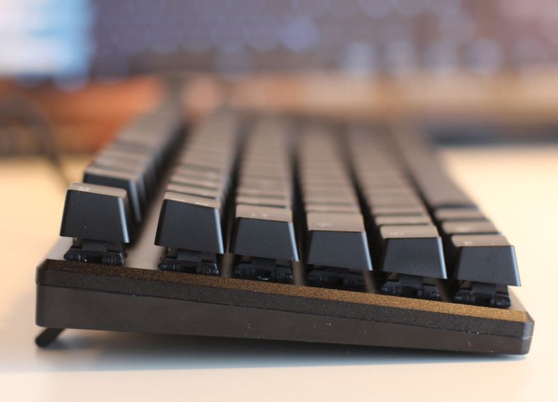 Roccat Suora: Frameless Mechanical Gaming Keyboard
