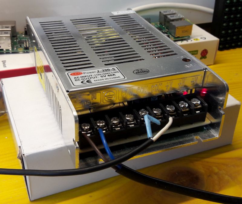 Power supply: 5V and 40A