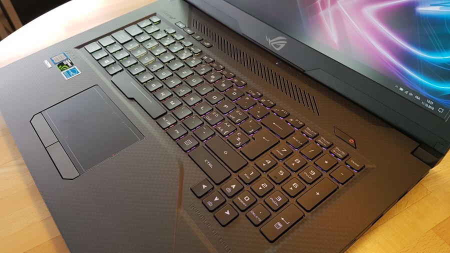 ASUS ROG Strix GL703G SCAR Edition Gaming Notebook