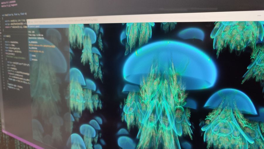 GeeXLab - Twigl jellyfish shader