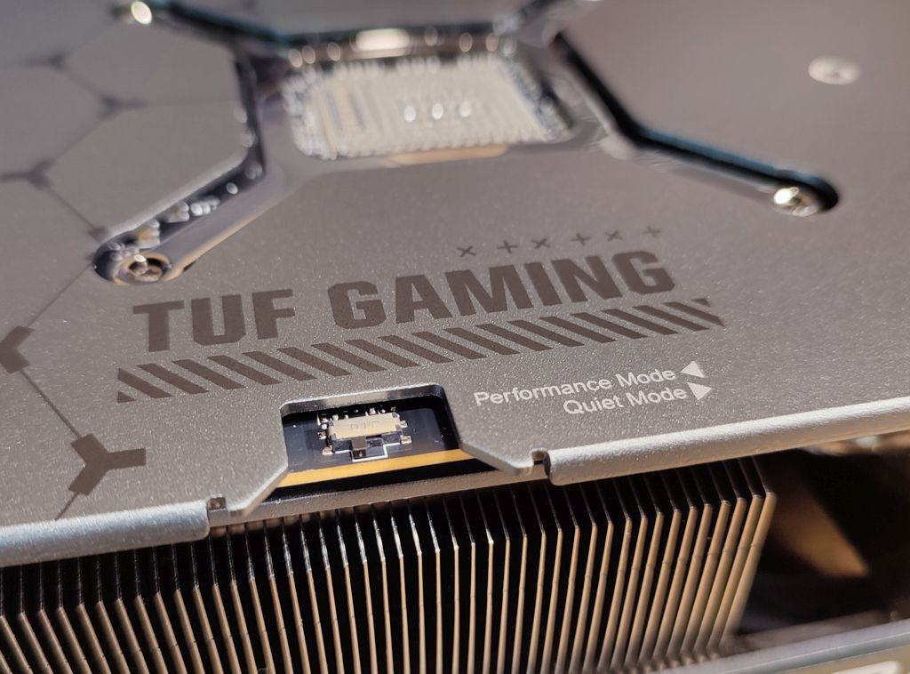 ASUS TUF Radeon RX 7900 XT OC 20GB Review - dual-bios switch
