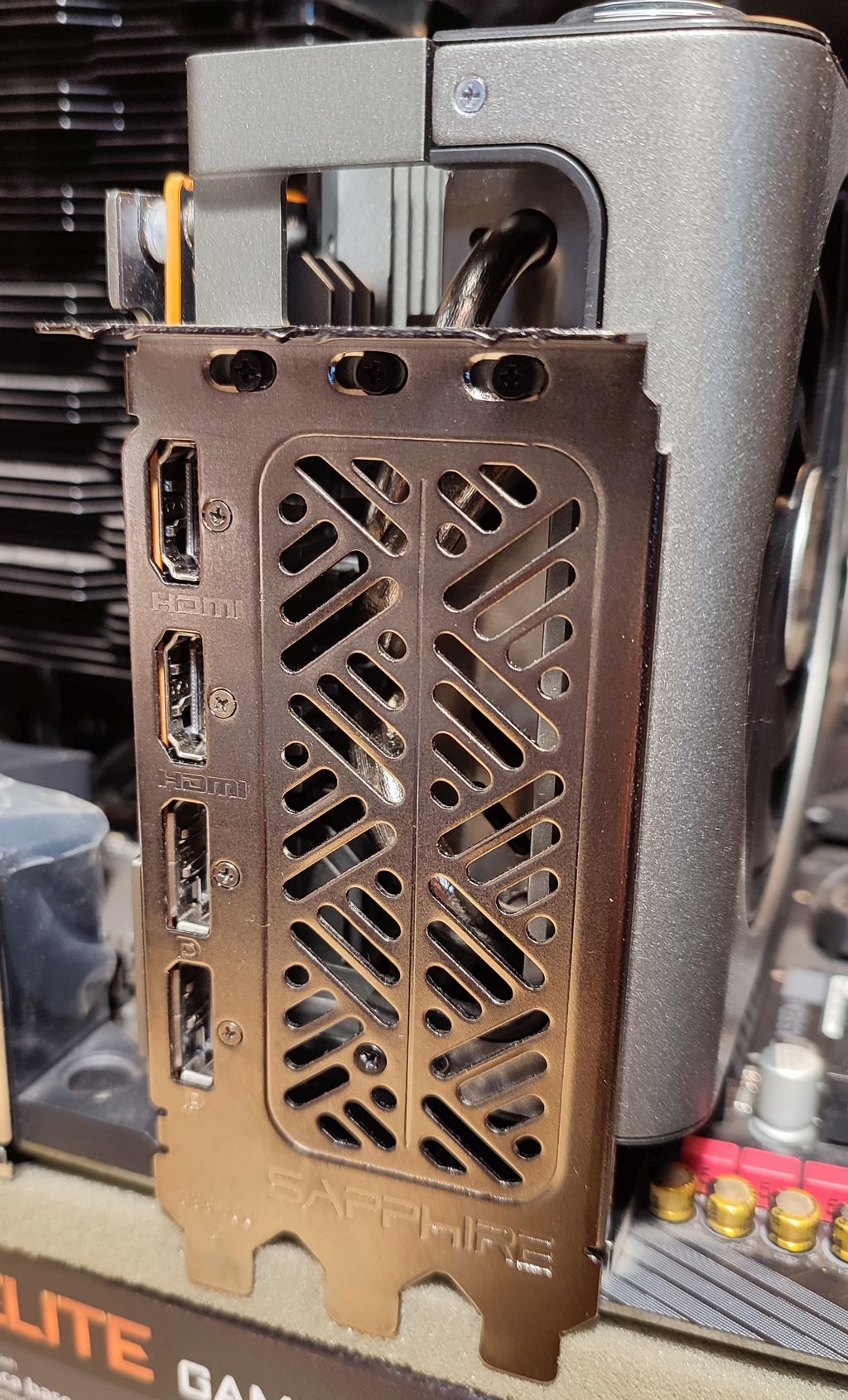 SAPPHIRE Radeon RX 7900 XTX Nitro+ 24GB Review