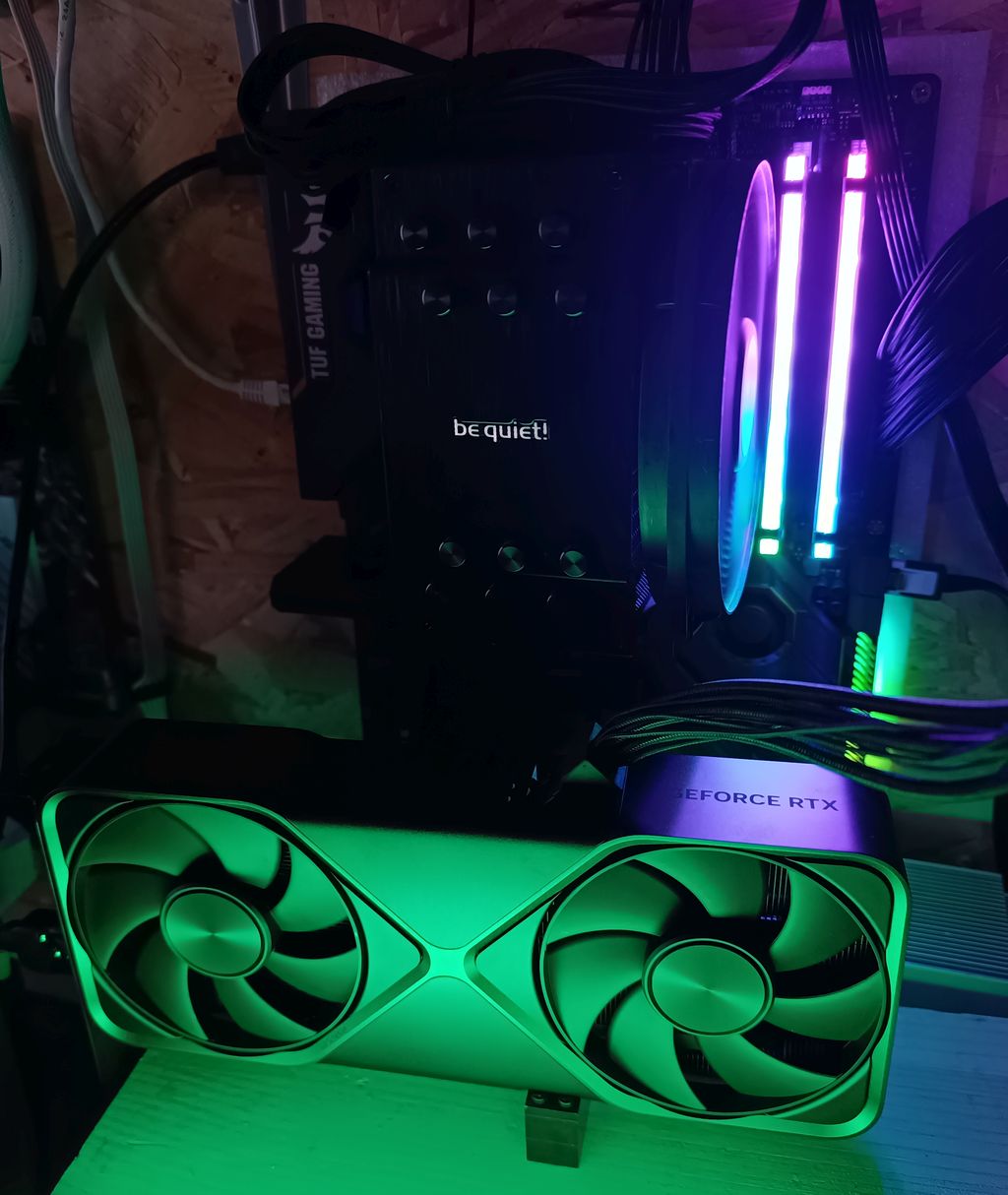 GeForce RTX 5070 at Geeks3D's lab